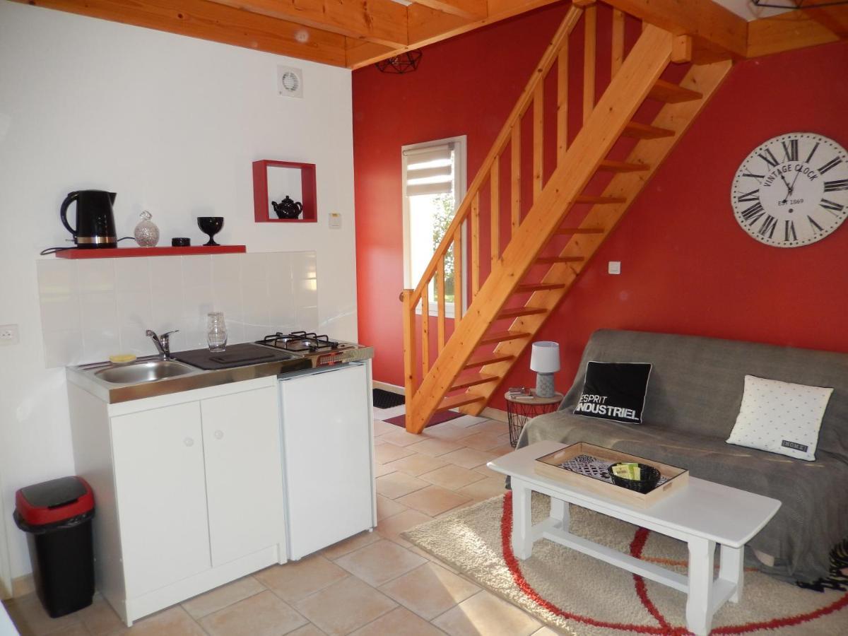Studio Appart' Les Jards Bressuire Exterior foto